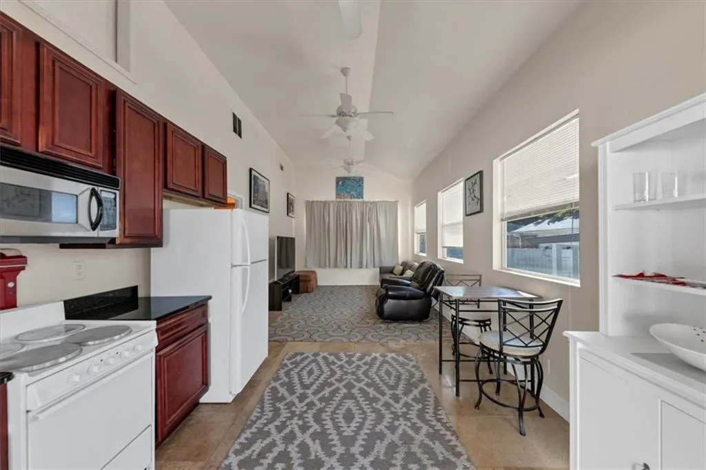 1410 N Druid Hills Road Ne, Brookhaven, Georgia 30319, 7 Bedrooms Bedrooms, ,4 BathroomsBathrooms,Residential,For Sale,1410 N Druid Hills Road Ne,7668778