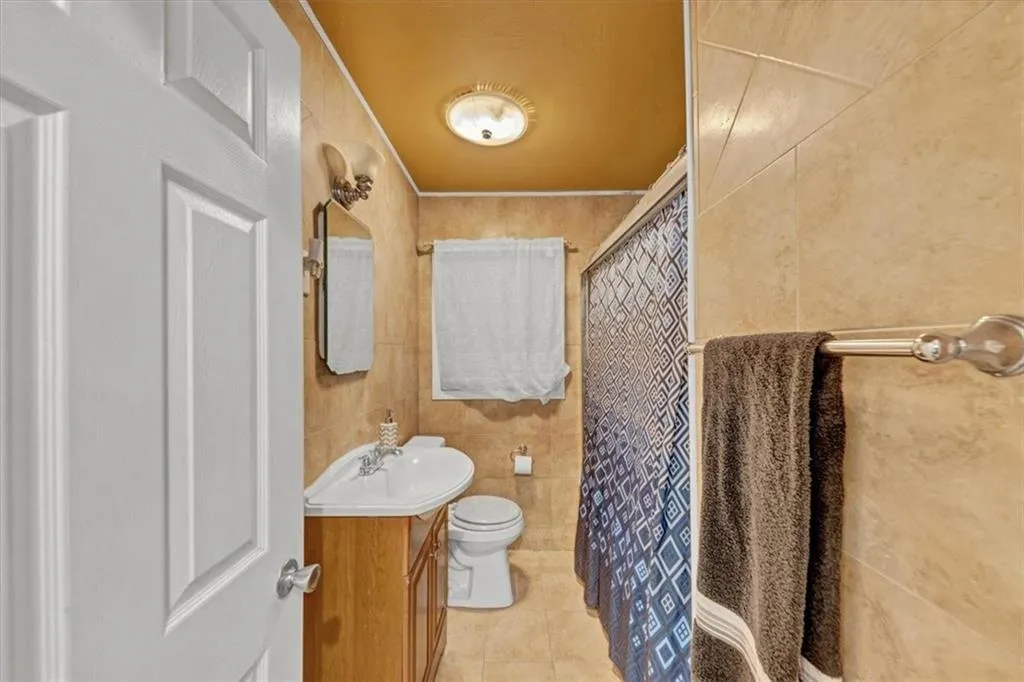 1410 N Druid Hills Road Ne, Brookhaven, Georgia 30319, 7 Bedrooms Bedrooms, ,4 BathroomsBathrooms,Residential,For Sale,1410 N Druid Hills Road Ne,7668778