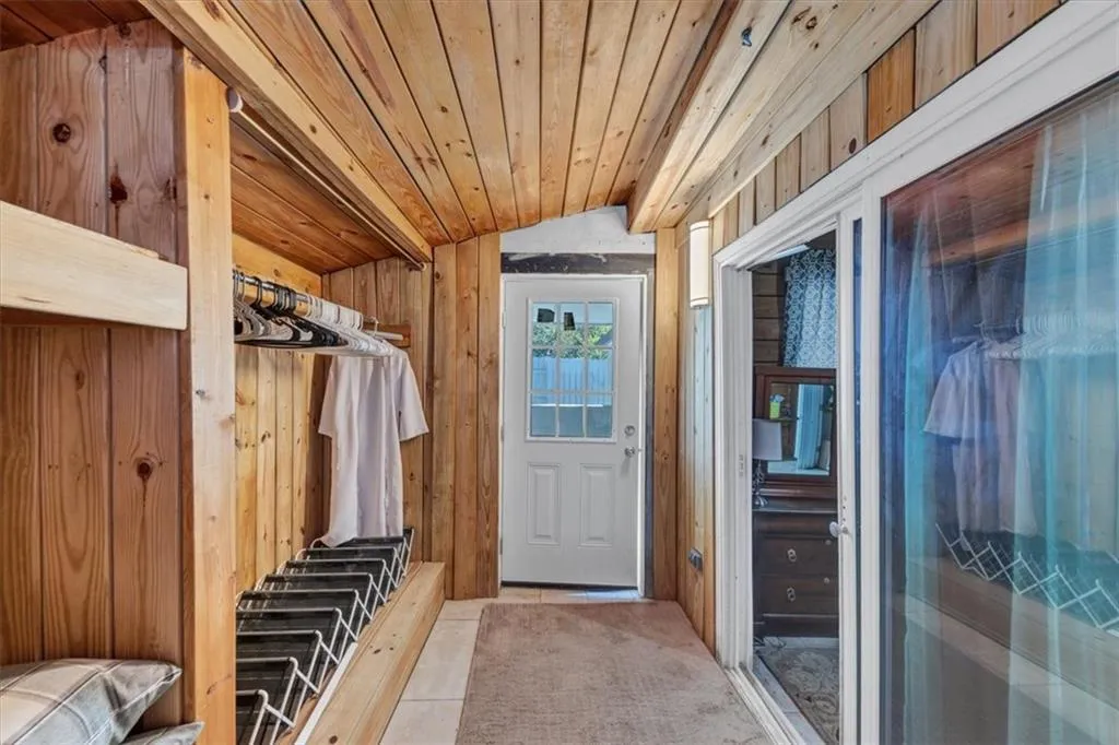 1410 N Druid Hills Road Ne, Brookhaven, Georgia 30319, 7 Bedrooms Bedrooms, ,4 BathroomsBathrooms,Residential,For Sale,1410 N Druid Hills Road Ne,7668778