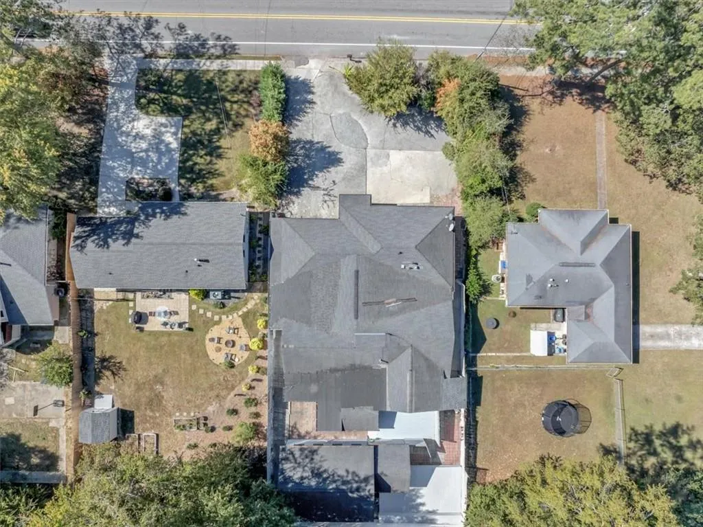 1410 N Druid Hills Road Ne, Brookhaven, Georgia 30319, 7 Bedrooms Bedrooms, ,4 BathroomsBathrooms,Residential,For Sale,1410 N Druid Hills Road Ne,7668778