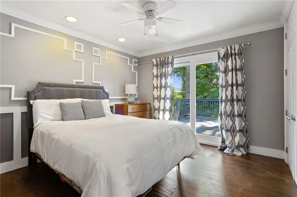 2416 Elmwood Circle Se, Atlanta, Georgia 30339, 3 Bedrooms Bedrooms, ,2 BathroomsBathrooms,Residential,For Sale,2416 Elmwood Circle Se,7604211