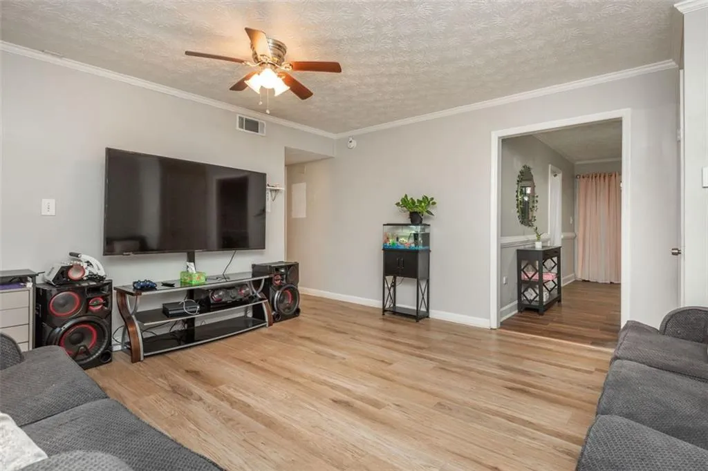 365 Winding River Drive, Atlanta, Georgia 30350, 2 Bedrooms Bedrooms, ,2 BathroomsBathrooms,Residential,For Sale,365 Winding River Drive,7589811