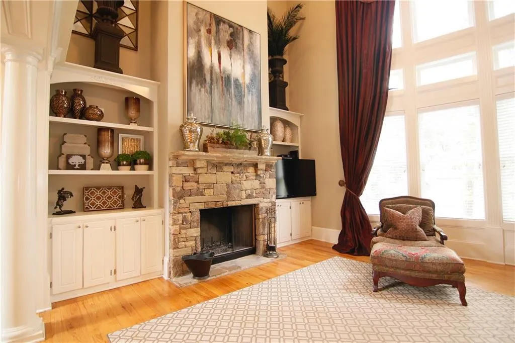 120 Windsor Cove, Sandy Springs, Georgia 30328, 5 Bedrooms Bedrooms, ,5 BathroomsBathrooms,Residential,Sold,120 Windsor Cove,6029885