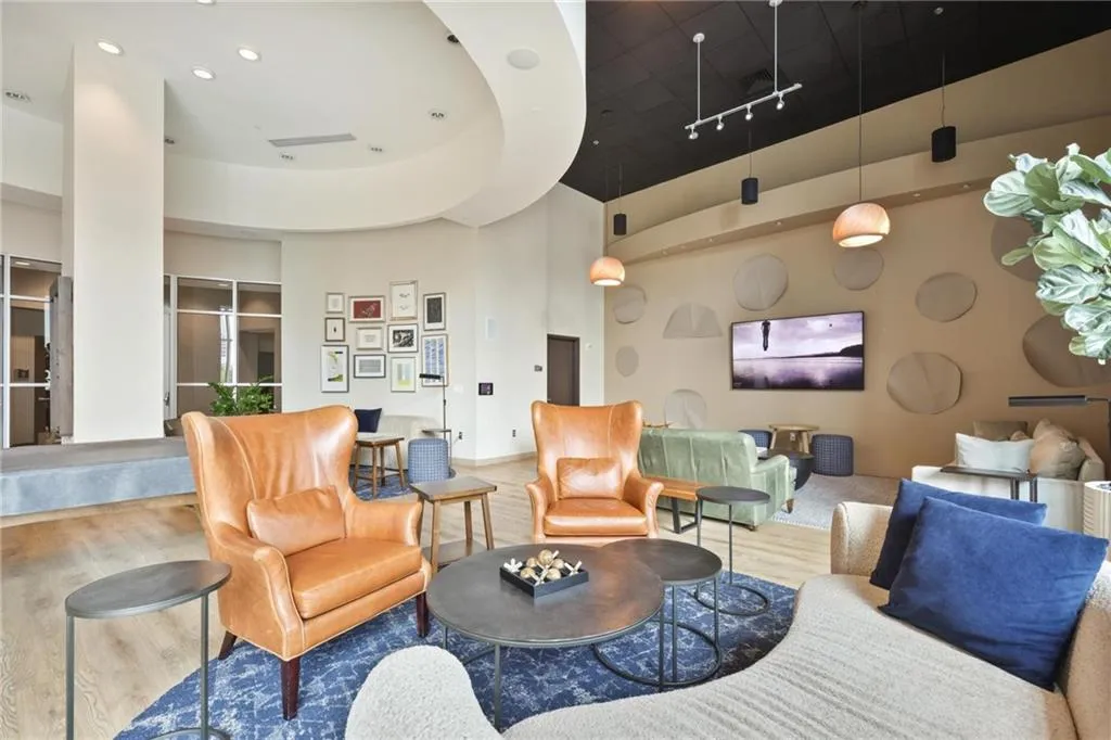 1080 Peachtree Street Ne Unit 3303, Atlanta, Georgia 30309, 2 Bedrooms Bedrooms, ,2 BathroomsBathrooms,Residential,For Sale,1080 Peachtree Street Ne Unit 3303,7636217