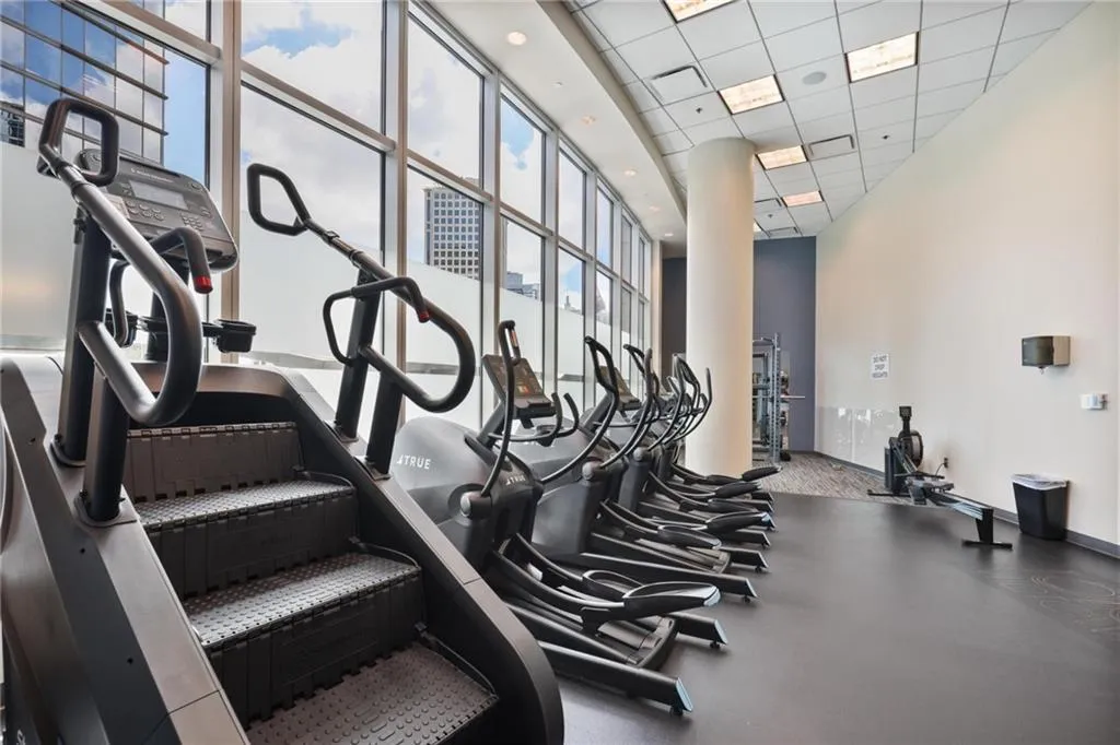 1080 Peachtree Street Ne Unit 3303, Atlanta, Georgia 30309, 2 Bedrooms Bedrooms, ,2 BathroomsBathrooms,Residential,For Sale,1080 Peachtree Street Ne Unit 3303,7636217