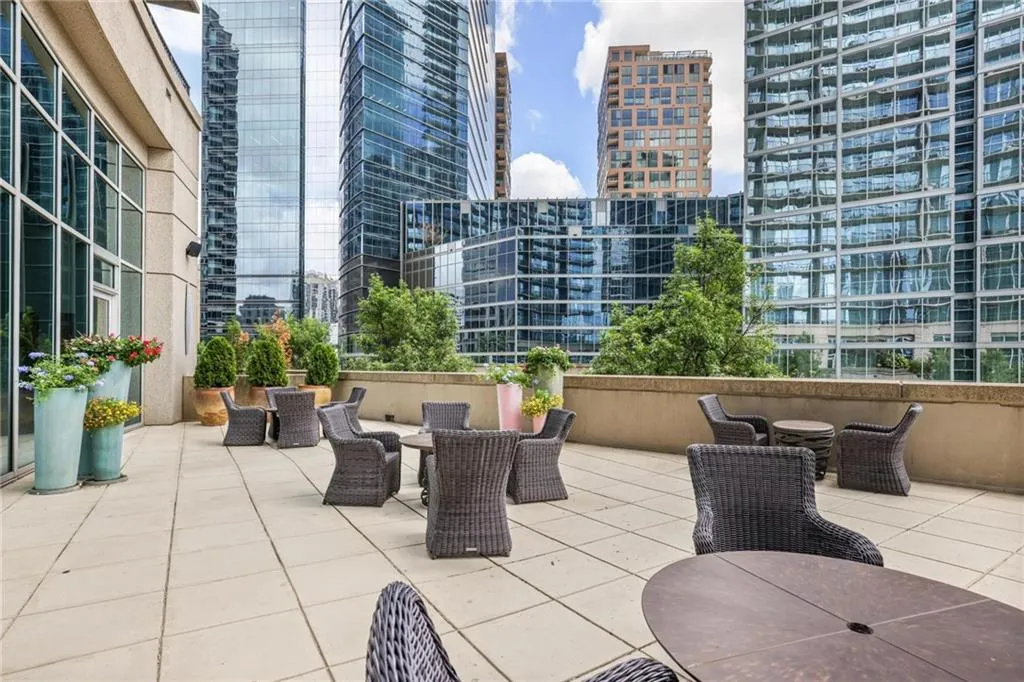 1080 Peachtree Street Ne Unit 3303, Atlanta, Georgia 30309, 2 Bedrooms Bedrooms, ,2 BathroomsBathrooms,Residential,For Sale,1080 Peachtree Street Ne Unit 3303,7636217