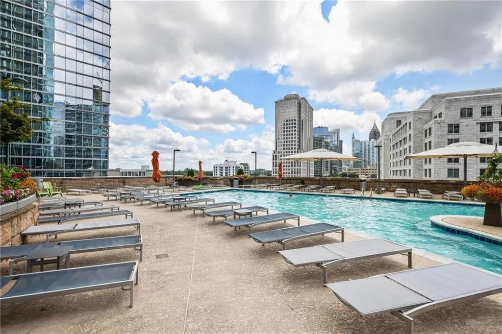 1080 Peachtree Street Ne Unit 3303, Atlanta, Georgia 30309, 2 Bedrooms Bedrooms, ,2 BathroomsBathrooms,Residential,For Sale,1080 Peachtree Street Ne Unit 3303,7636217
