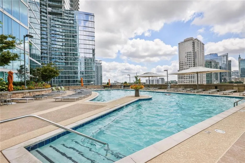 1080 Peachtree Street Ne Unit 3303, Atlanta, Georgia 30309, 2 Bedrooms Bedrooms, ,2 BathroomsBathrooms,Residential,For Sale,1080 Peachtree Street Ne Unit 3303,7636217