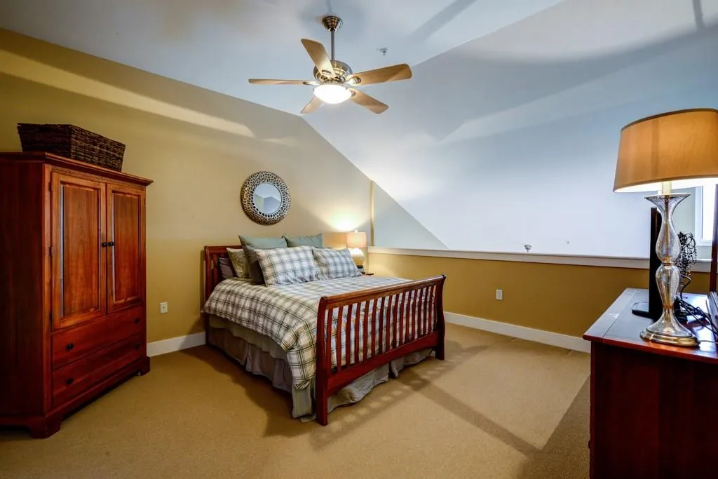 799 Hammond Drive Unit 413, Sandy Springs, Georgia 30328, 2 Bedrooms Bedrooms, ,1 BathroomBathrooms,Residential,Sold,799 Hammond Drive Unit 413,5784813