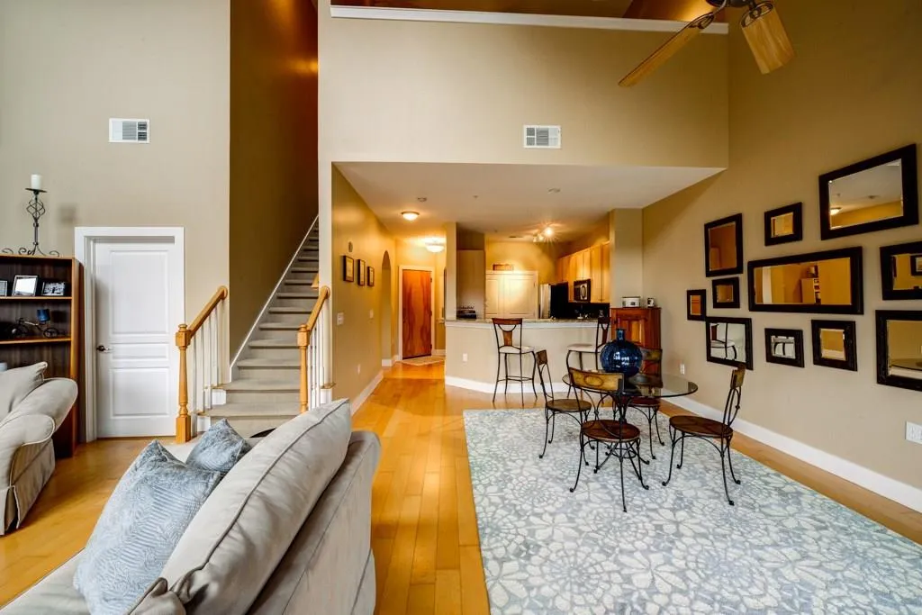 799 Hammond Drive Unit 413, Sandy Springs, Georgia 30328, 2 Bedrooms Bedrooms, ,1 BathroomBathrooms,Residential,Sold,799 Hammond Drive Unit 413,5784813