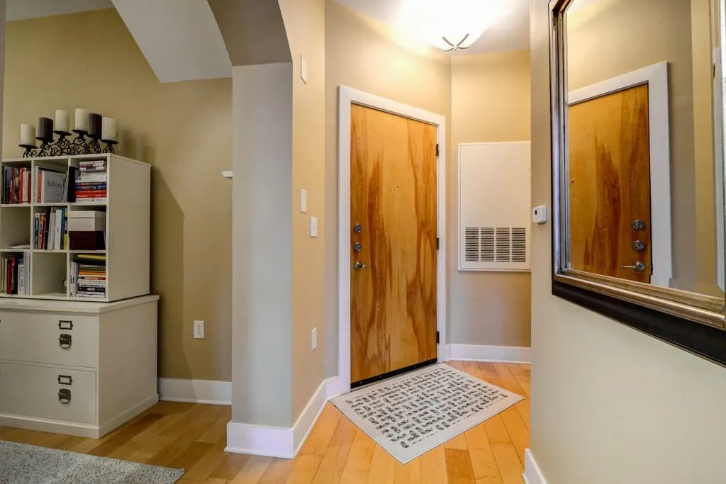 799 Hammond Drive Unit 413, Sandy Springs, Georgia 30328, 2 Bedrooms Bedrooms, ,1 BathroomBathrooms,Residential,Sold,799 Hammond Drive Unit 413,5784813