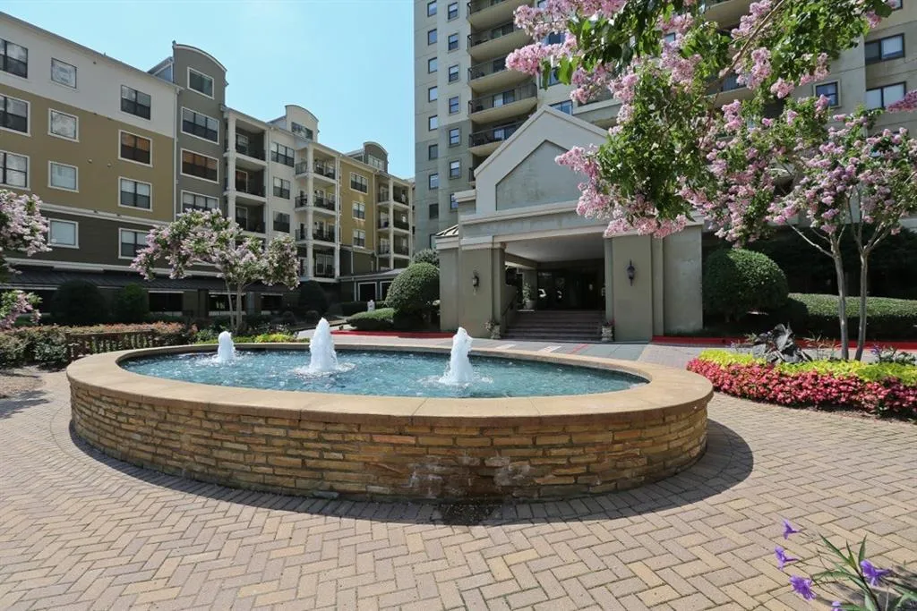 799 Hammond Drive Unit 413, Sandy Springs, Georgia 30328, 2 Bedrooms Bedrooms, ,1 BathroomBathrooms,Residential,Sold,799 Hammond Drive Unit 413,5784813