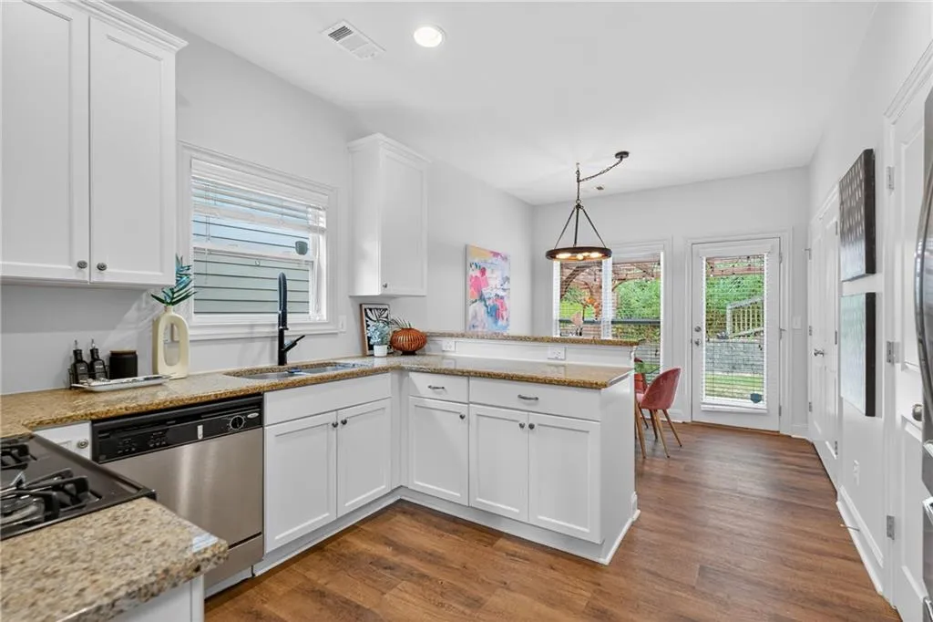 1561 Habershal Road Nw, Atlanta, Georgia 30318, 3 Bedrooms Bedrooms, ,2 BathroomsBathrooms,Residential,For Sale,1561 Habershal Road Nw,7647959