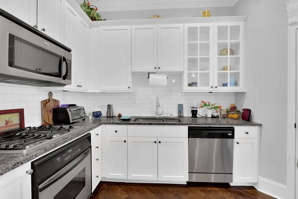 11 Perimeter Center E Unit 1114, Atlanta, Georgia 30324, 1 Bedroom Bedrooms, ,1 BathroomBathrooms,Residential,For Sale,11 Perimeter Center E Unit 1114,7648814
