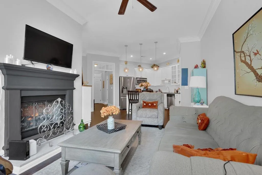 11 Perimeter Center E Unit 1114, Atlanta, Georgia 30324, 1 Bedroom Bedrooms, ,1 BathroomBathrooms,Residential,For Sale,11 Perimeter Center E Unit 1114,7648814