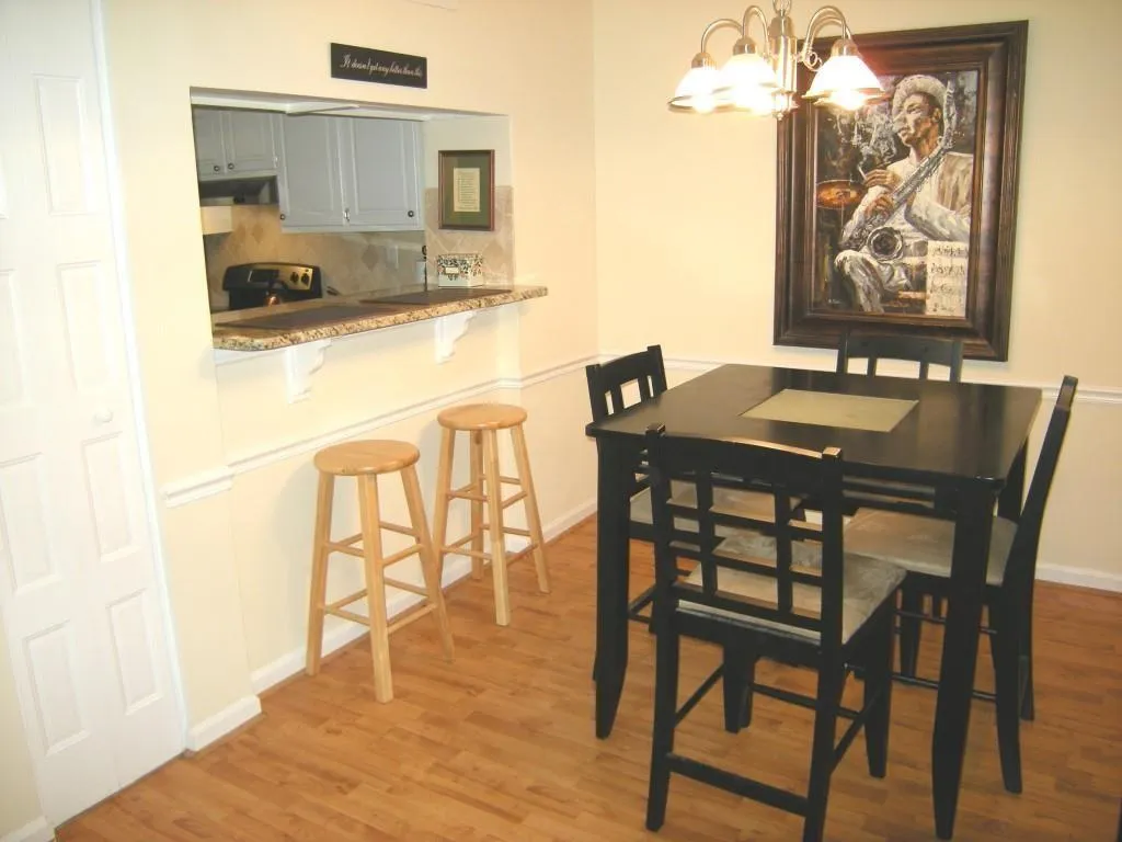 5210 Chemin De Vie Unit 5210, Atlanta, Georgia 30342, 2 Bedrooms Bedrooms, ,2 BathroomsBathrooms,Residential,Sold,5210 Chemin De Vie Unit 5210,5778685