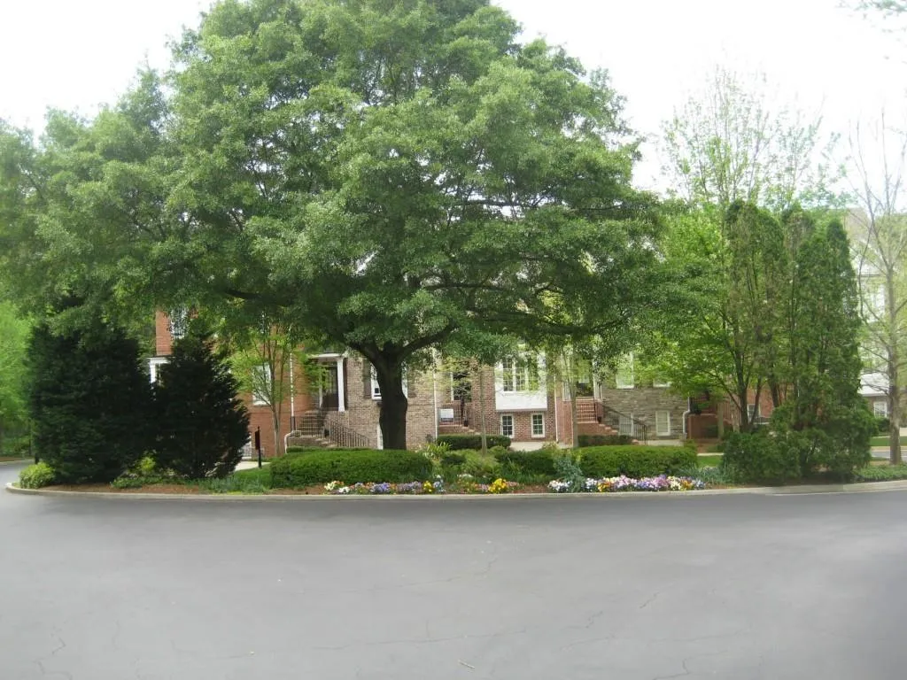 5210 Chemin De Vie Unit 5210, Atlanta, Georgia 30342, 2 Bedrooms Bedrooms, ,2 BathroomsBathrooms,Residential,Sold,5210 Chemin De Vie Unit 5210,5778685