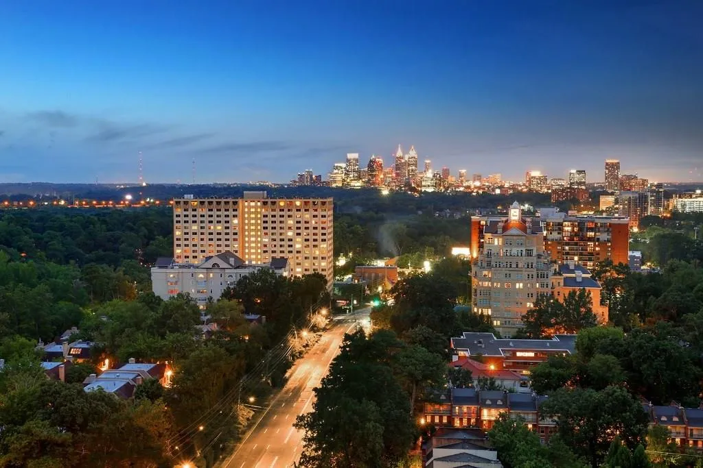 2626 Peachtree Road Unit 1904, Atlanta, Georgia 30305, 3 Bedrooms Bedrooms, ,3 BathroomsBathrooms,Residential,Sold,2626 Peachtree Road Unit 1904,5514222