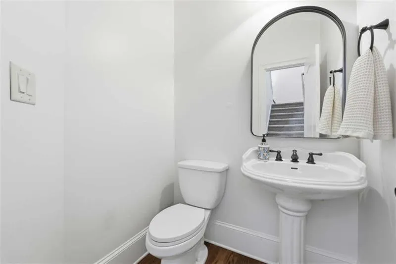 934 Delaronde Court, Atlanta, Georgia 30328, 3 Bedrooms Bedrooms, ,3 BathroomsBathrooms,Residential,For Sale,934 Delaronde Court,7754134