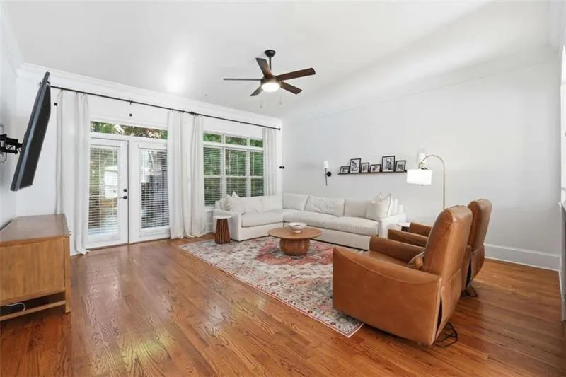 934 Delaronde Court, Atlanta, Georgia 30328, 3 Bedrooms Bedrooms, ,3 BathroomsBathrooms,Residential,For Sale,934 Delaronde Court,7754134