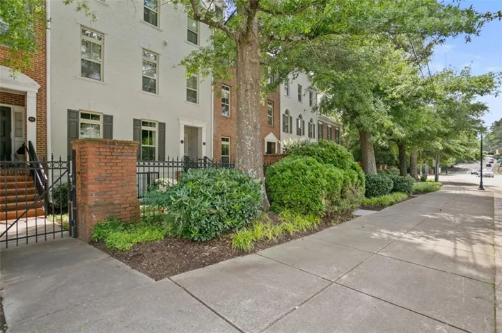 244 Le Gran Bend Unit 63, Atlanta, Georgia 30328