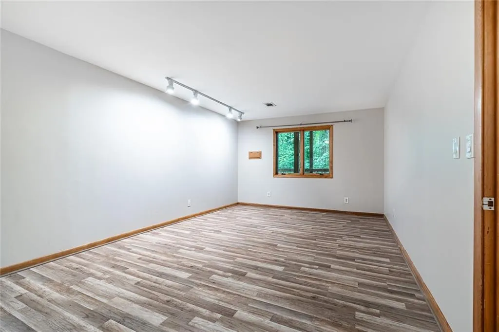 70 Glen Oaks Drive, Sandy Springs, Georgia 30327, 5 Bedrooms Bedrooms, ,4 BathroomsBathrooms,Residential,Sold,70 Glen Oaks Drive,7426730