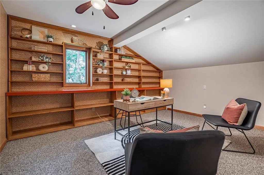 70 Glen Oaks Drive, Sandy Springs, Georgia 30327, 5 Bedrooms Bedrooms, ,4 BathroomsBathrooms,Residential,Sold,70 Glen Oaks Drive,7426730