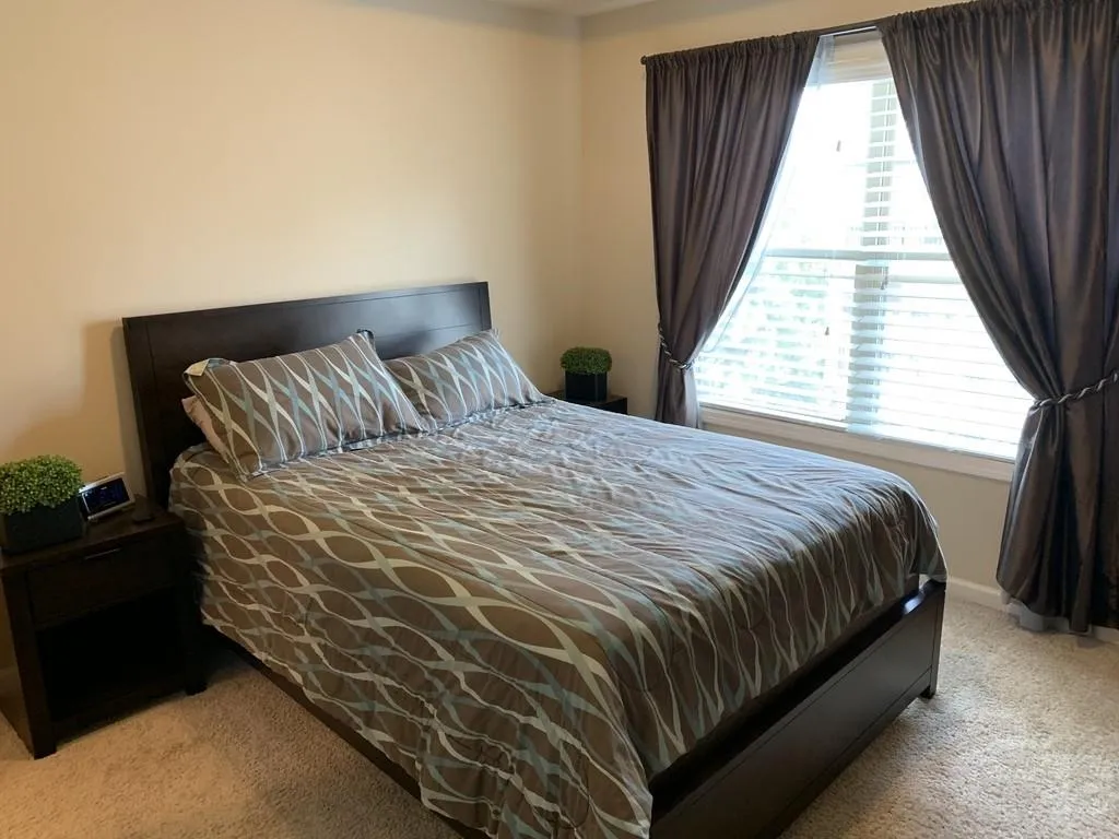 7305 Highland Bluff, Sandy Springs, Georgia 30328, 3 Bedrooms Bedrooms, ,3 BathroomsBathrooms,Residential,Sold,7305 Highland Bluff,6562822