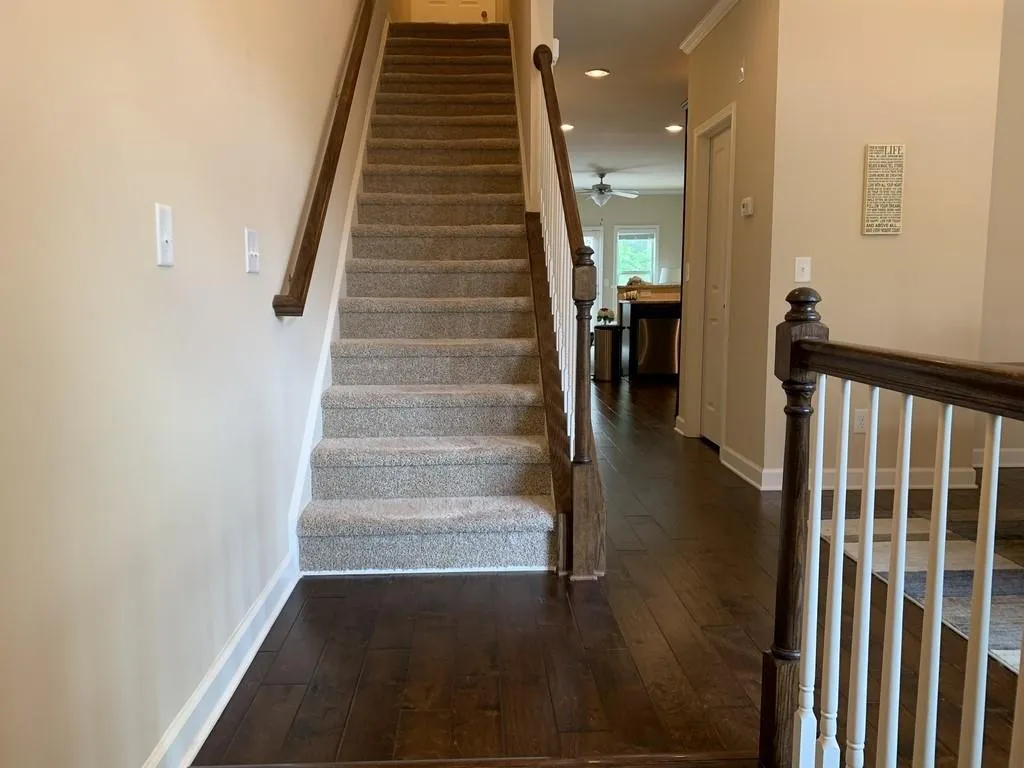 7305 Highland Bluff, Sandy Springs, Georgia 30328, 3 Bedrooms Bedrooms, ,3 BathroomsBathrooms,Residential,Sold,7305 Highland Bluff,6562822