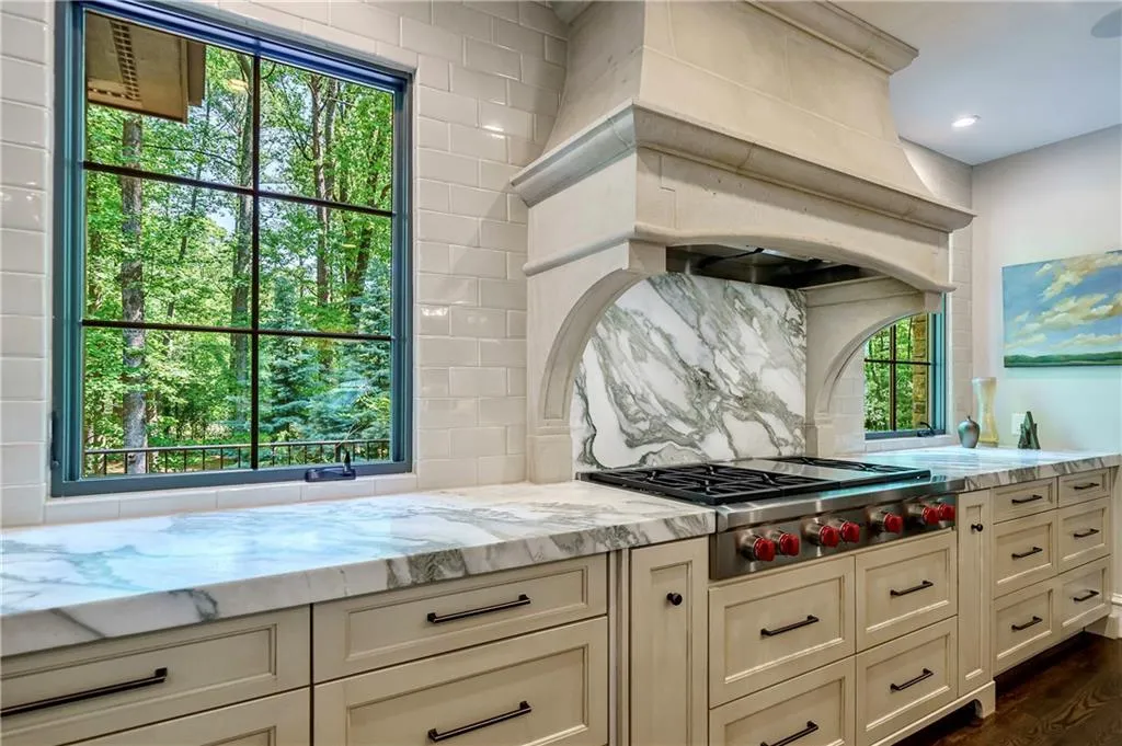 1000 Hightower Trail, Sandy Springs, Georgia 30350, 5 Bedrooms Bedrooms, ,5 BathroomsBathrooms,Residential,Sold,1000 Hightower Trail,7038303