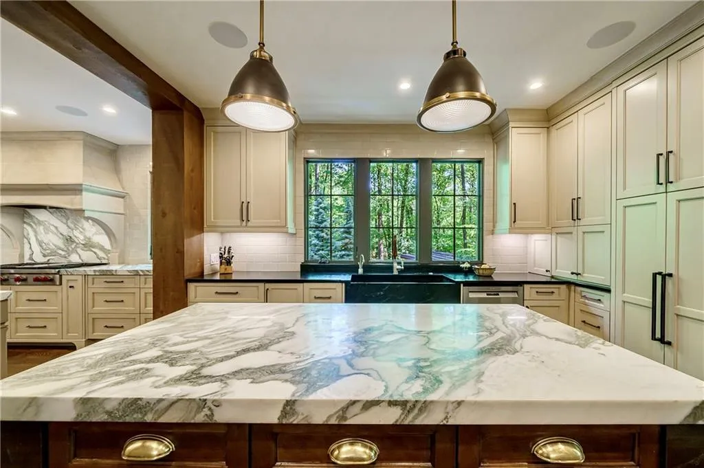 1000 Hightower Trail, Sandy Springs, Georgia 30350, 5 Bedrooms Bedrooms, ,5 BathroomsBathrooms,Residential,Sold,1000 Hightower Trail,7038303