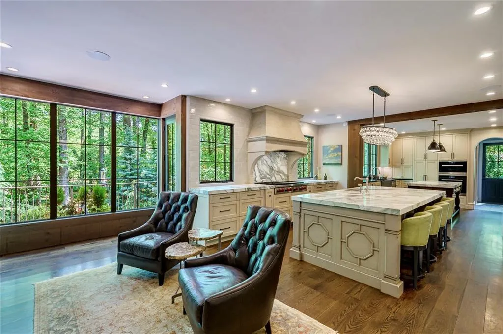 1000 Hightower Trail, Sandy Springs, Georgia 30350, 5 Bedrooms Bedrooms, ,5 BathroomsBathrooms,Residential,Sold,1000 Hightower Trail,7038303