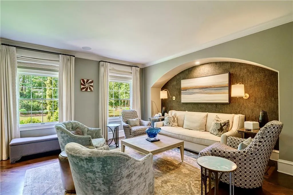 1000 Hightower Trail, Sandy Springs, Georgia 30350, 5 Bedrooms Bedrooms, ,5 BathroomsBathrooms,Residential,Sold,1000 Hightower Trail,7038303