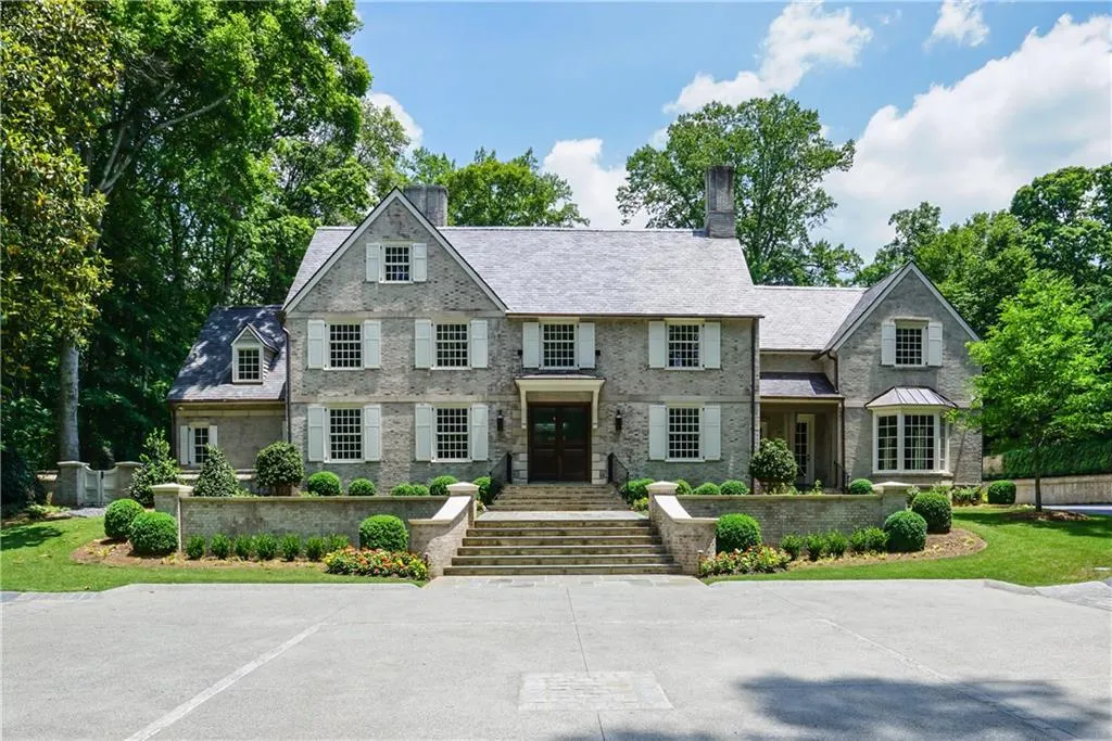3641 Paces Valley Road Nw, Atlanta, Georgia 30327, 6 Bedrooms Bedrooms, ,7 BathroomsBathrooms,Residential,Sold,3641 Paces Valley Road Nw,5557651