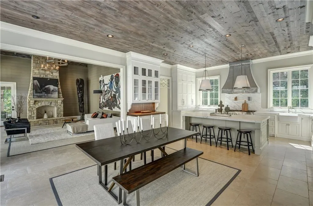 3641 Paces Valley Road Nw, Atlanta, Georgia 30327, 6 Bedrooms Bedrooms, ,7 BathroomsBathrooms,Residential,Sold,3641 Paces Valley Road Nw,5557651