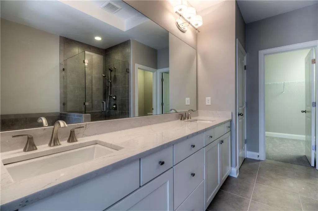 57 Weston Drive Unit 13, Sandy Springs, Georgia 30328, 3 Bedrooms Bedrooms, ,3 BathroomsBathrooms,Residential,Sold,57 Weston Drive Unit 13,5775452
