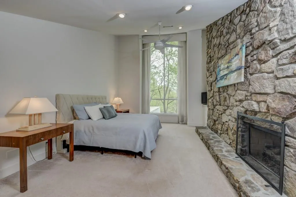 7305 Chattahoochee Bluff Drive, Sandy Springs, Georgia 30350, 6 Bedrooms Bedrooms, ,5 BathroomsBathrooms,Residential,Sold,7305 Chattahoochee Bluff Drive,5830149