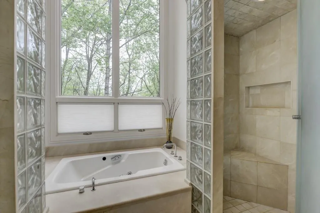 7305 Chattahoochee Bluff Drive, Sandy Springs, Georgia 30350, 6 Bedrooms Bedrooms, ,5 BathroomsBathrooms,Residential,Sold,7305 Chattahoochee Bluff Drive,5830149