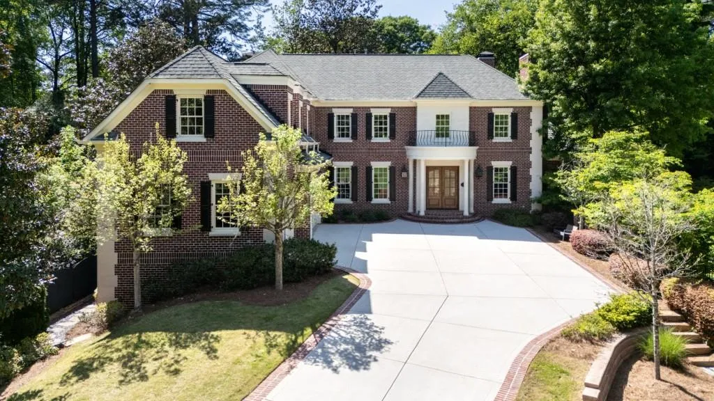 3282 Pinestream Road Nw, Atlanta, Georgia 30327, 7 Bedrooms Bedrooms, 0 ,6 BathroomsBathrooms,Residential,For Sale,3282 Pinestream Road Nw,7752886