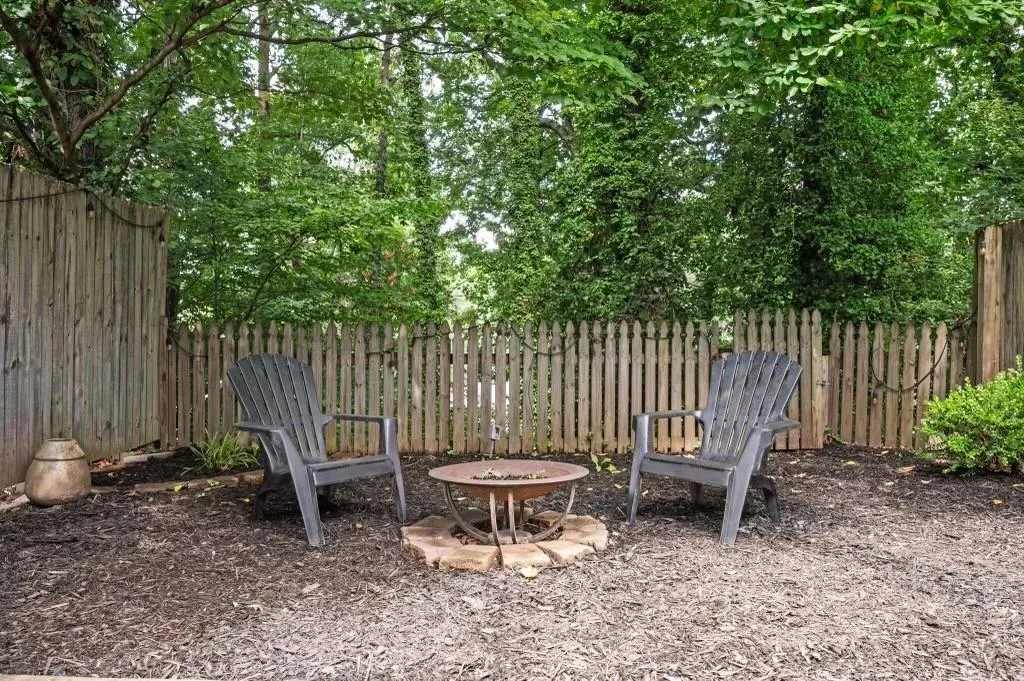 730 Towergate Place, Sandy Springs, Georgia 30350, 2 Bedrooms Bedrooms, ,2 BathroomsBathrooms,Residential,Sold,730 Towergate Place,7427492