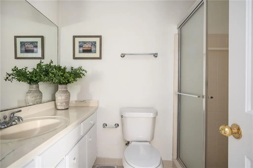 730 Towergate Place, Sandy Springs, Georgia 30350, 2 Bedrooms Bedrooms, ,2 BathroomsBathrooms,Residential,Sold,730 Towergate Place,7427492