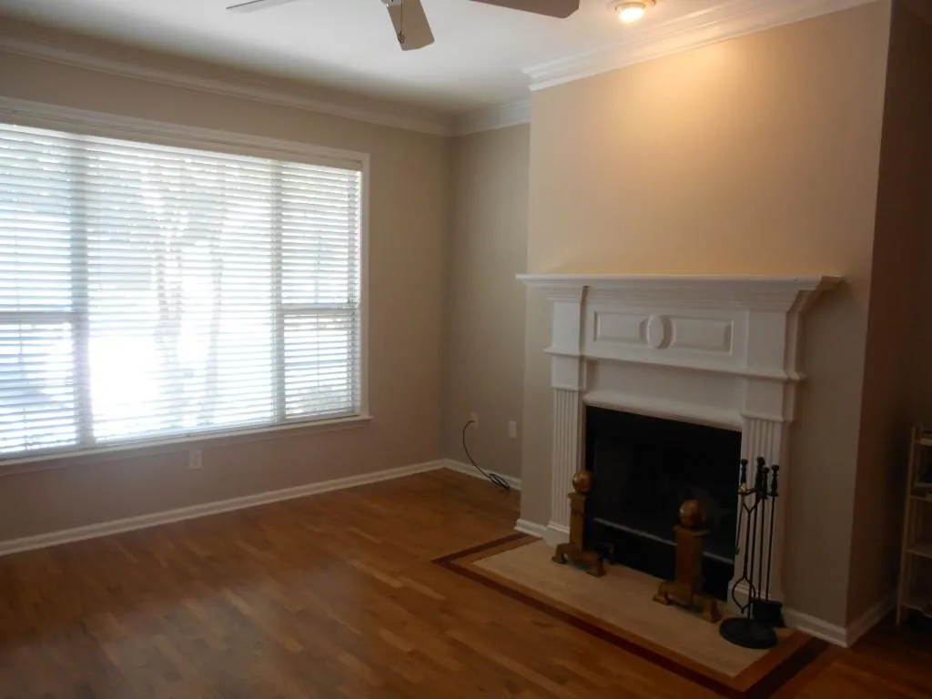 2400 Cumberland Parkway Se Unit 611, Atlanta, Georgia 30339, 2 Bedrooms Bedrooms, ,1 BathroomBathrooms,Residential,Sold,2400 Cumberland Parkway Se Unit 611,5999471