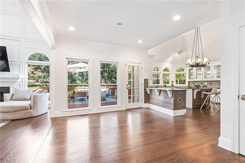 415 Woodall Way, Sandy Springs, Georgia 30350, 5 Bedrooms Bedrooms, ,4 BathroomsBathrooms,Residential,Sold,415 Woodall Way,6647662
