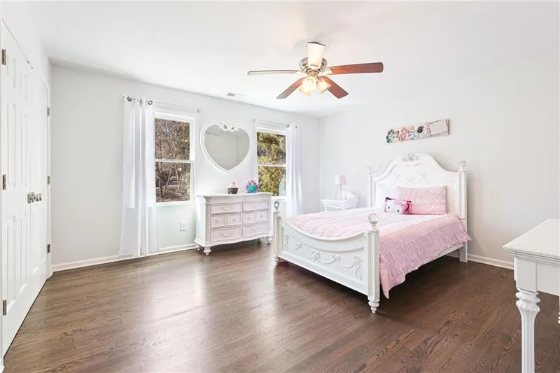 415 Woodall Way, Sandy Springs, Georgia 30350, 5 Bedrooms Bedrooms, ,4 BathroomsBathrooms,Residential,Sold,415 Woodall Way,6647662