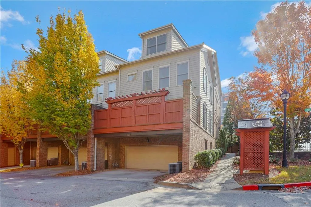 685 Lockton Place, Atlanta, Georgia 30342, 4 Bedrooms Bedrooms, ,4 BathroomsBathrooms,Residential,Sold,685 Lockton Place,6971882