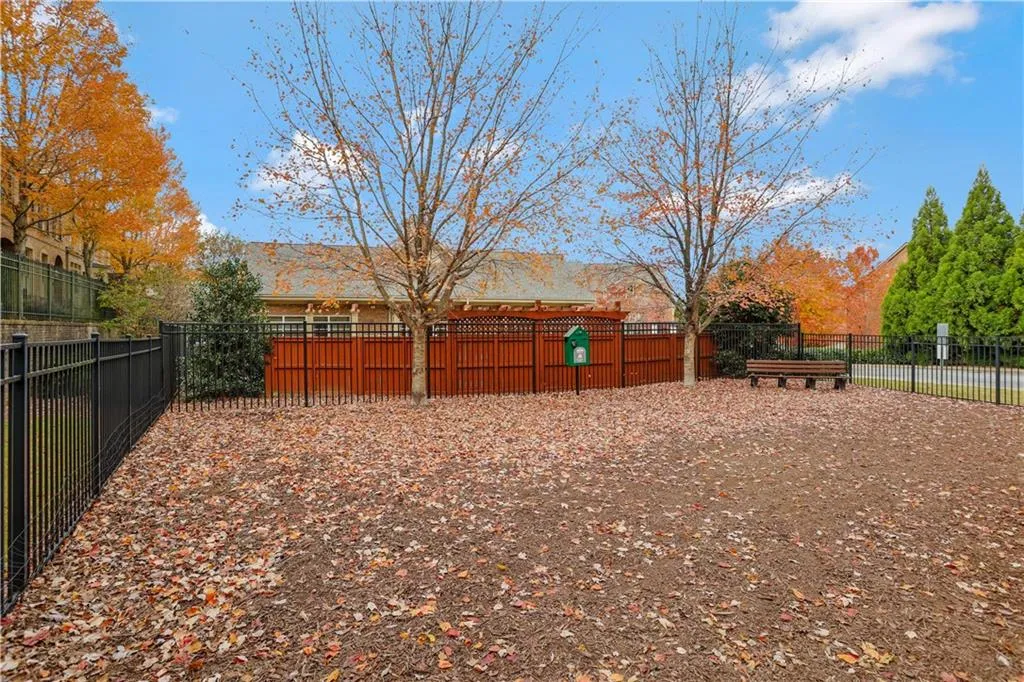 685 Lockton Place, Atlanta, Georgia 30342, 4 Bedrooms Bedrooms, ,4 BathroomsBathrooms,Residential,Sold,685 Lockton Place,6971882