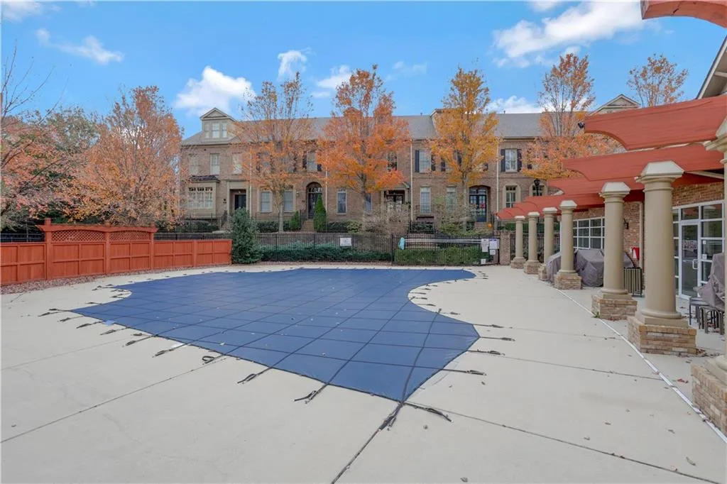 685 Lockton Place, Atlanta, Georgia 30342, 4 Bedrooms Bedrooms, ,4 BathroomsBathrooms,Residential,Sold,685 Lockton Place,6971882