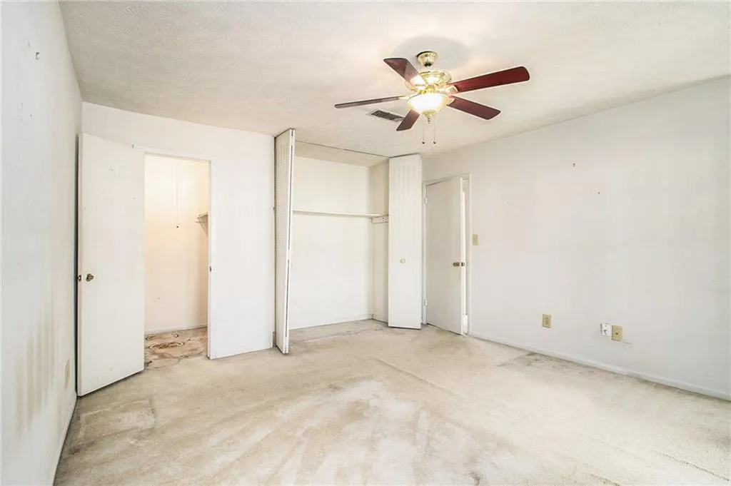 10 Newport Place Nw, Atlanta, Georgia 30318, 2 Bedrooms Bedrooms, ,2 BathroomsBathrooms,Residential,For Sale,10 Newport Place Nw,7608278