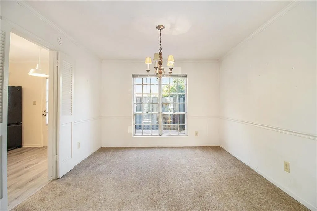 10 Newport Place Nw, Atlanta, Georgia 30318, 2 Bedrooms Bedrooms, ,2 BathroomsBathrooms,Residential,For Sale,10 Newport Place Nw,7608278