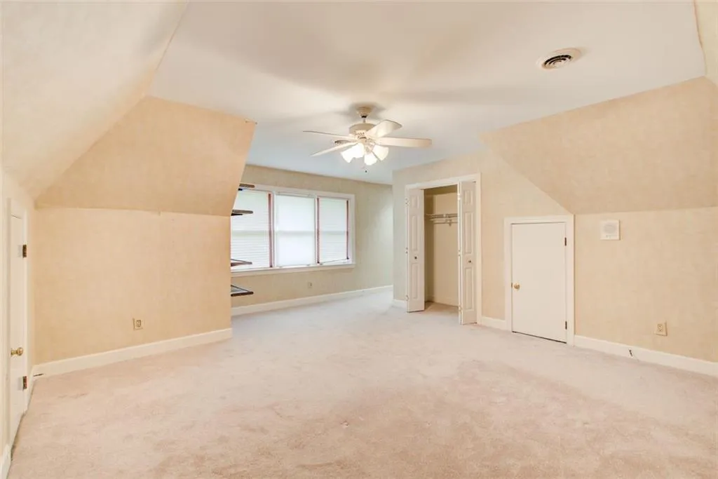 305 Heards Ferry Road, Atlanta, Georgia 30328, 4 Bedrooms Bedrooms, ,5 BathroomsBathrooms,Residential,Sold,305 Heards Ferry Road,7557014